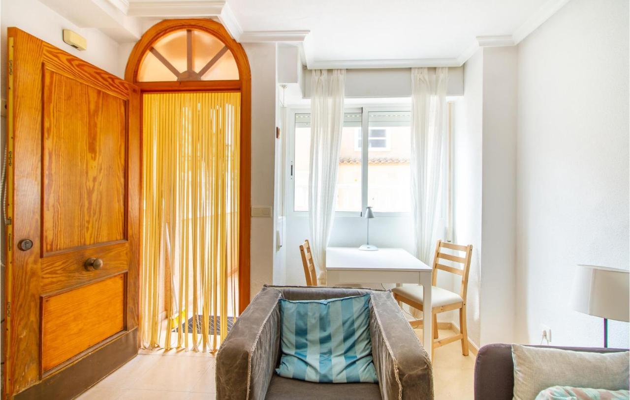 2 Bedroom Lovely Home In ซานตาโปลา ภายนอก รูปภาพ