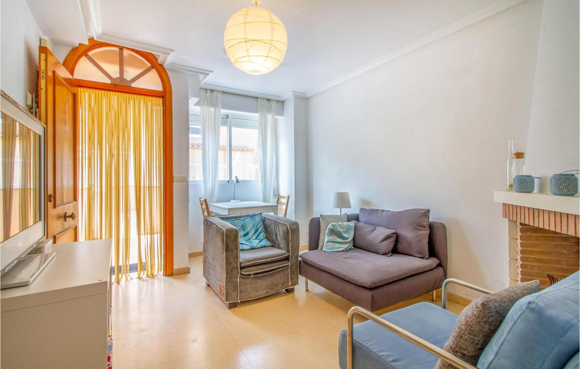 2 Bedroom Lovely Home In ซานตาโปลา ภายนอก รูปภาพ